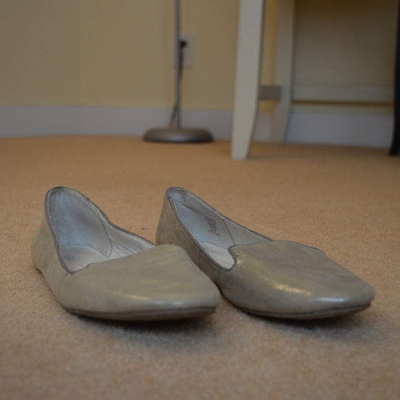 Silver flat GAP loafers - Picture 3 of 4